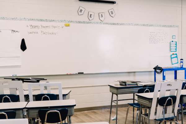 Et af tre specialcentre skal lukkes